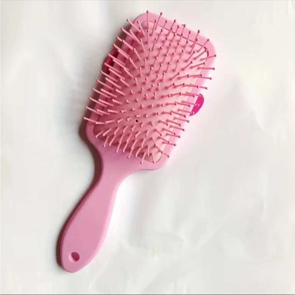🆕Care Bears Pink Brush
